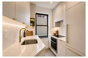 120 Central Park S, New York City, NY 10019 - Photo 6