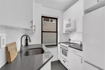 120 Central Park S #19A, New York City, NY 10019 - Photo 6