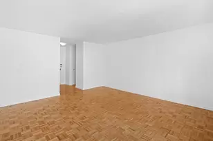 350 W 51st St, New York, NY 10019 - Photo 4