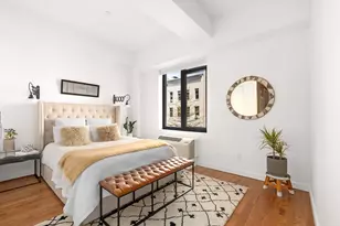 122 West St, New York City, NY 11222 - Photo 12