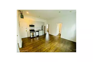 201 E 61st St, New York City, NY 10021 - Photo 2