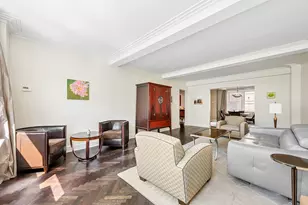 3 E 69th St, New York City, NY 10021 - Photo 2
