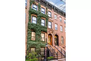 452 W 44th St, New York City, NY 10036 - Photo 1