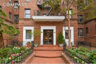385 Argyle Road #6E, New York City, NY 11218 - Photo 6