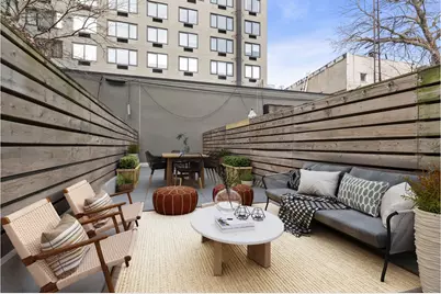 213 Maujer Street #1, Brooklyn, NY 11206 - Photo 2