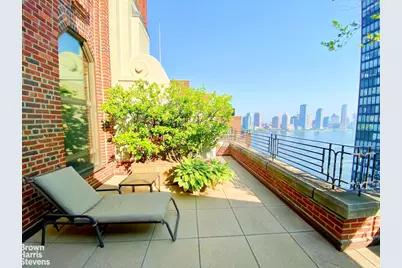 2 Beekman Place #1B, New York City, NY 10022 - Photo 10