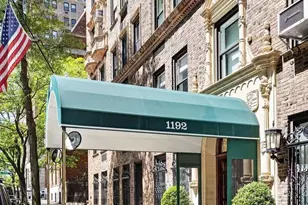 1192 Park Ave, New York City, NY 10128 - Photo 12