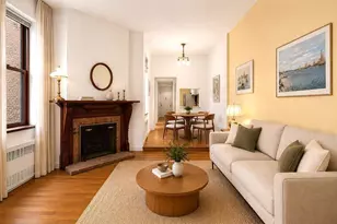 434 W 20th St, New York City, NY 10011 - Photo 2