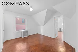 428 E 18th St, New York City, NY 11226 - Photo 10