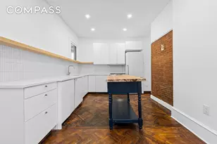 428 E 18th St, New York City, NY 11226 - Photo 12