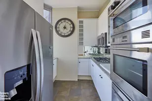 200 E 32nd St, New York City, NY 10016 - Photo 6