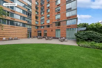425 Main Street #9M, New York City, NY 10044 - Photo 20