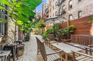 320 W 84th St, New York City, NY 10024 - Photo 16