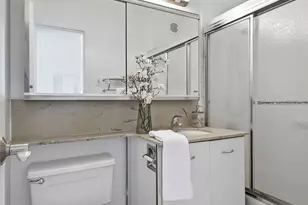 160 E 38th St, New York City, NY 10016 - Photo 10