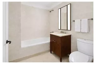 2150 Broadway, New York City, NY 10023 - Photo 10