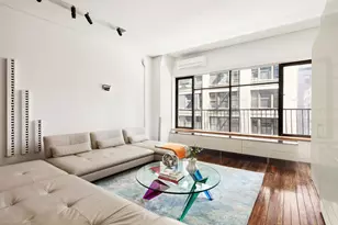 114 W 29th St, New York City, NY 10001 - Photo 1