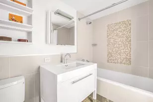225 E 34th St, New York City, NY 10016 - Photo 8
