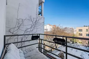 96 Woodpoint Rd, New York City, NY 11211 - Photo 6