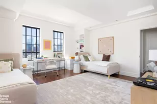 350 W 57th St, New York City, NY 10019 - Photo 14