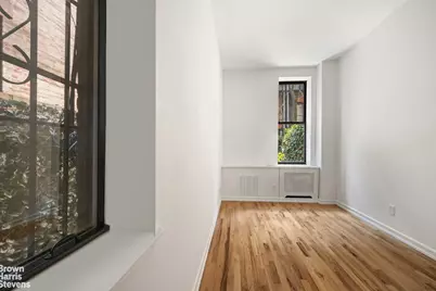 436 W 47th Street #1B, New York City, NY 10036 - Photo 10