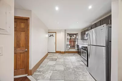 554 Lexington Avenue, New York City, NY 11221 - Photo 4