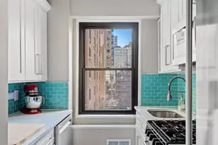 178 E 80th St, New York, NY 10075 - Photo 6