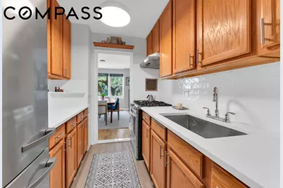 4555 Henry Hudson Parkway W #A310, New York City, NY 10471 - Photo 8