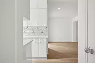 350 E 30th St, New York City, NY 10016 - Photo 6