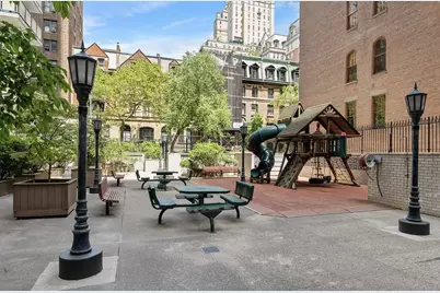 15 W 72nd Street #5-T, New York City, NY 10023 - Photo 10