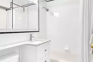 15 W 72nd St, New York City, NY 10023 - Photo 4