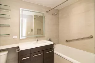 321 W 110th St, New York City, NY 10026 - Photo 36