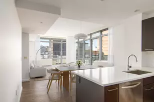 321 W 110th St, New York City, NY 10026 - Photo 2