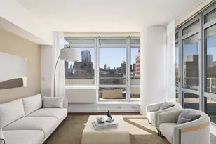 321 W 110th St, New York City, NY 10026 - Photo 4