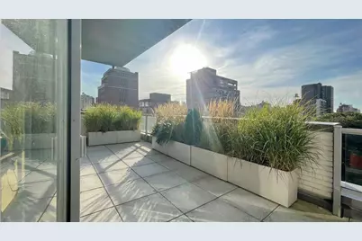 321 W 110th Street #7A, New York City, NY 10026 - Photo 8