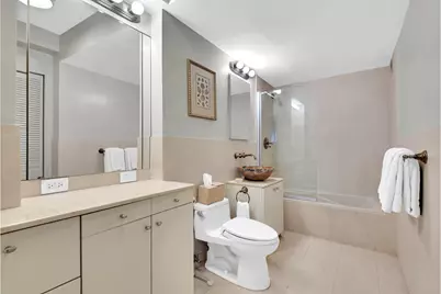 25 Sutton Place S #9N, New York City, NY 10022 - Photo 14
