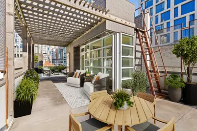 150 E 22nd Street, New York City, NY 10010 - Photo 2