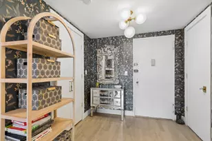 401 E 74th St, New York City, NY 10021 - Photo 4