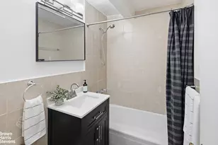 400 E 17th St, New York City, NY 11226 - Photo 6