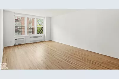 400 E 17th Street #600, New York City, NY 11226 - Photo 2