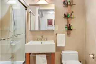 335 Warren St, New York City, NY 11201 - Photo 8