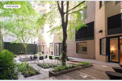 234 E 46th Street #1401, New York City, NY 10017 - Photo 14