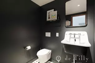 211 Thompson St, New York City, NY 10012 - Photo 4