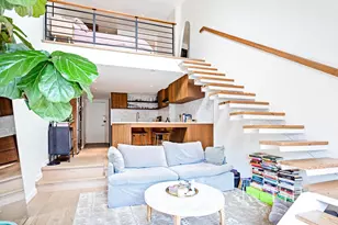 211 Thompson St, New York City, NY 10012 - Photo 2