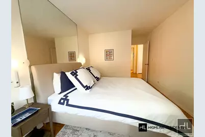 250 E 40th Street #4 A, New York City, NY 10016 - Photo 6