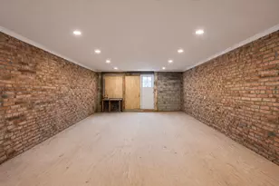 598 Pacific St, New York City, NY 11217 - Photo 4