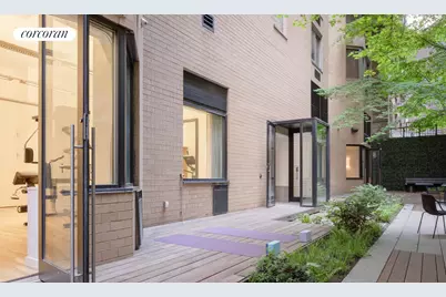 234 E 46th Street #1605, New York City, NY 10017 - Photo 16