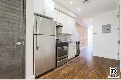 558 Kosciuszko Street #2R, New York City, NY 11221 - Photo 2