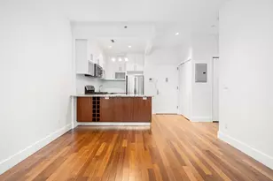 41-18 27th St, New York City, NY 11101 - Photo 4