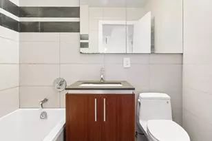 41-18 27th St, New York City, NY 11101 - Photo 10