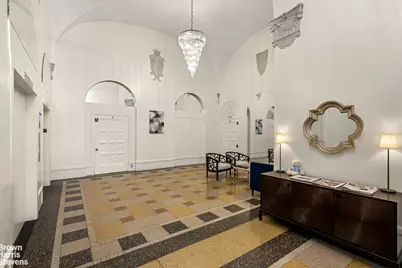 54 W 74th Street #210, New York City, NY 10023 - Photo 2